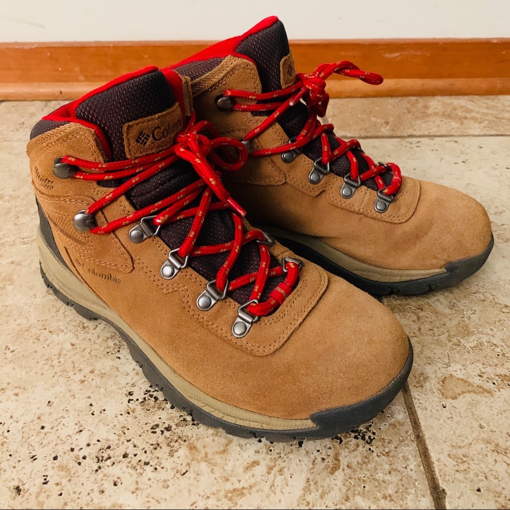 Columbia Hiking Boots